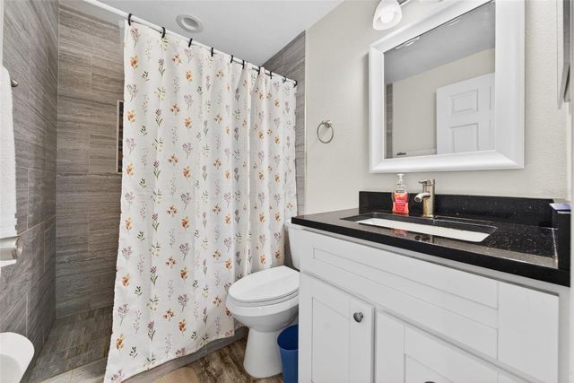 549 LONGWOOD CIRCLE, Oldsmar, FL 34677
