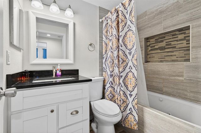 549 LONGWOOD CIRCLE, Oldsmar, FL 34677