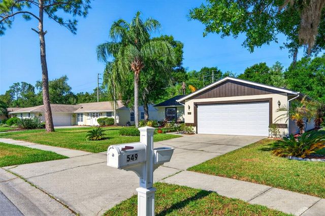 549 LONGWOOD CIRCLE, Oldsmar, FL 34677