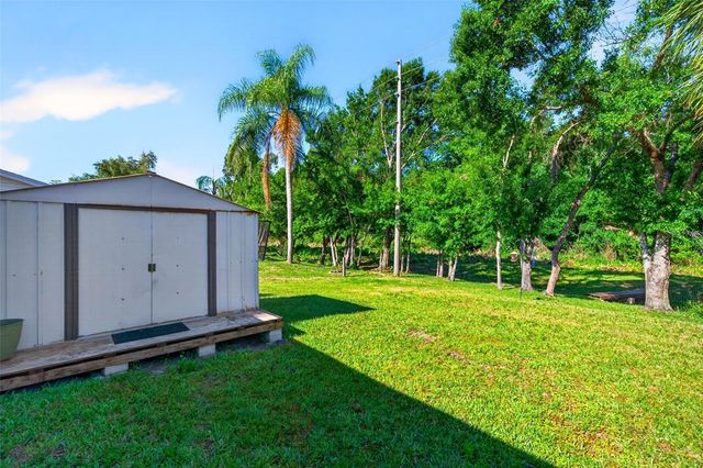 549 LONGWOOD CIRCLE, Oldsmar, FL 34677