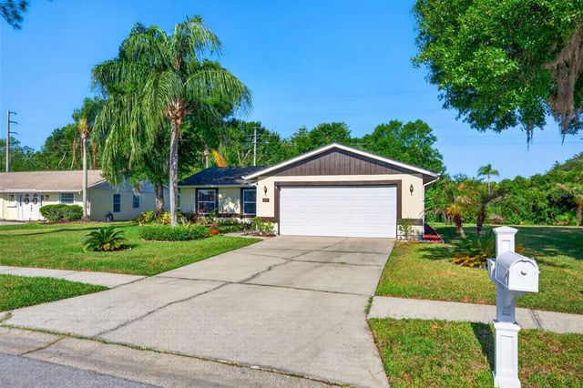 549 LONGWOOD CIRCLE, Oldsmar, FL 34677