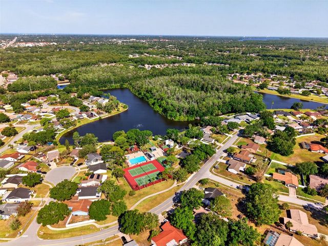 549 LONGWOOD CIRCLE, Oldsmar, FL 34677