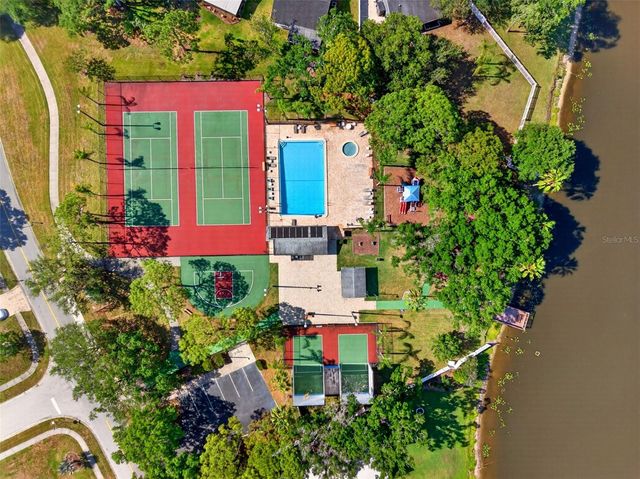 549 LONGWOOD CIRCLE, Oldsmar, FL 34677