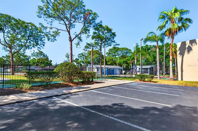 549 LONGWOOD CIRCLE, Oldsmar, FL 34677