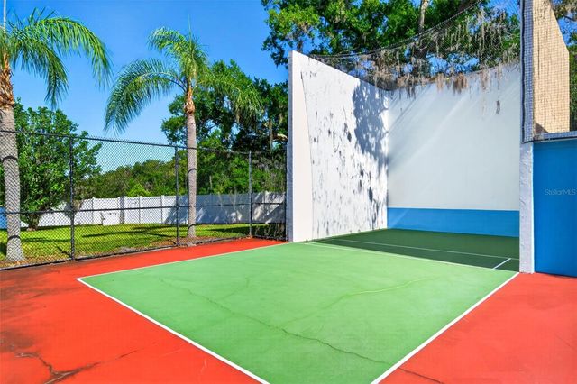 549 LONGWOOD CIRCLE, Oldsmar, FL 34677