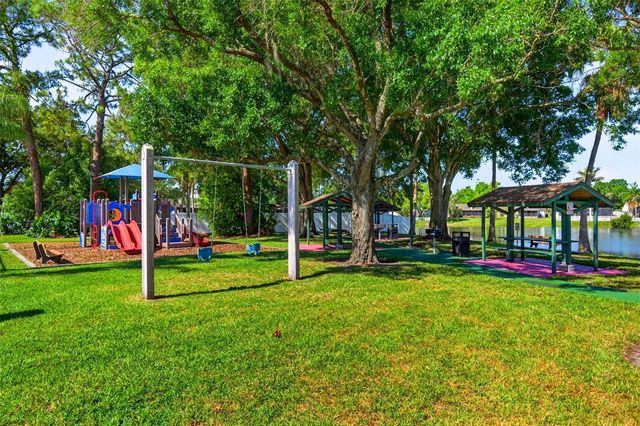 549 LONGWOOD CIRCLE, Oldsmar, FL 34677