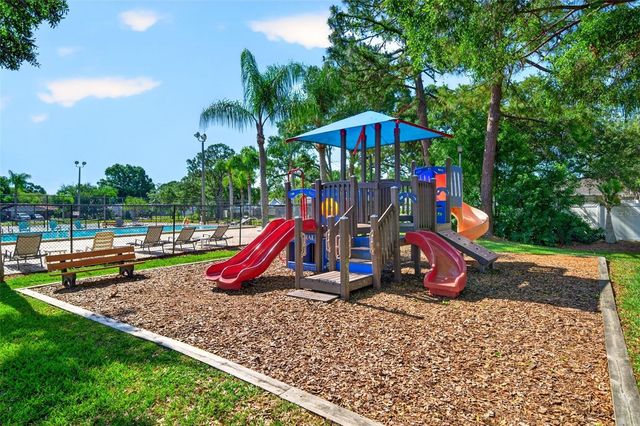 549 LONGWOOD CIRCLE, Oldsmar, FL 34677
