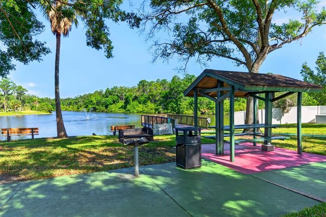 549 LONGWOOD CIRCLE, Oldsmar, FL 34677