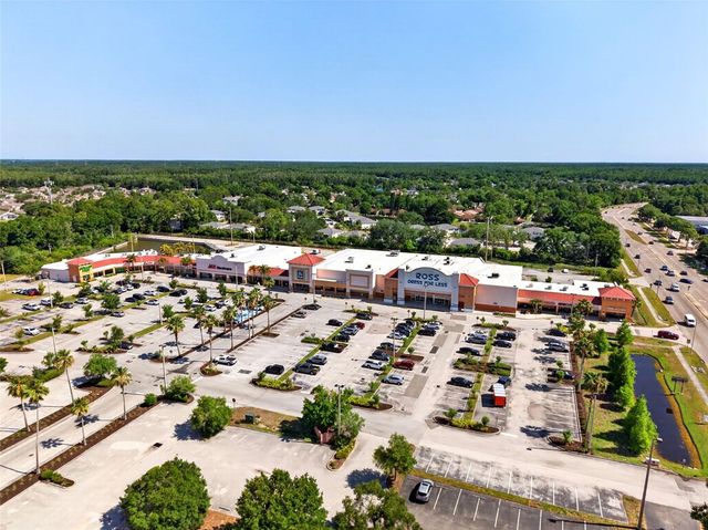 549 LONGWOOD CIRCLE, Oldsmar, FL 34677