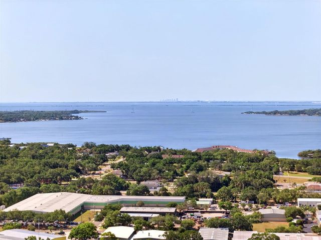 549 LONGWOOD CIRCLE, Oldsmar, FL 34677