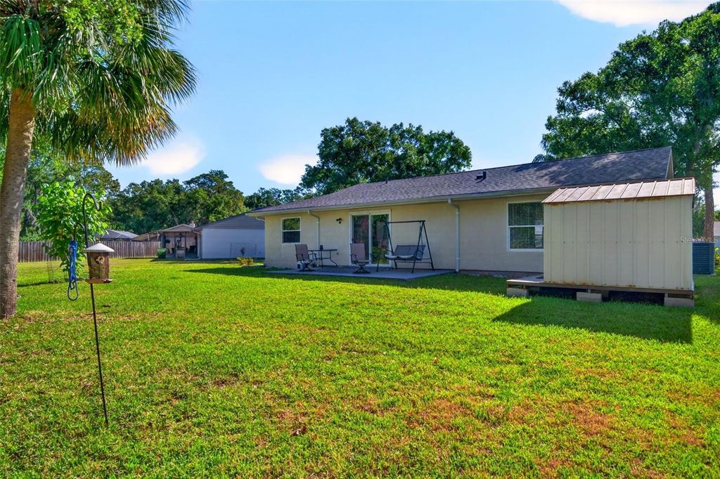 Image 47 of property listing at 549 LONGWOOD CIRCLE, Oldsmar, FL 34677