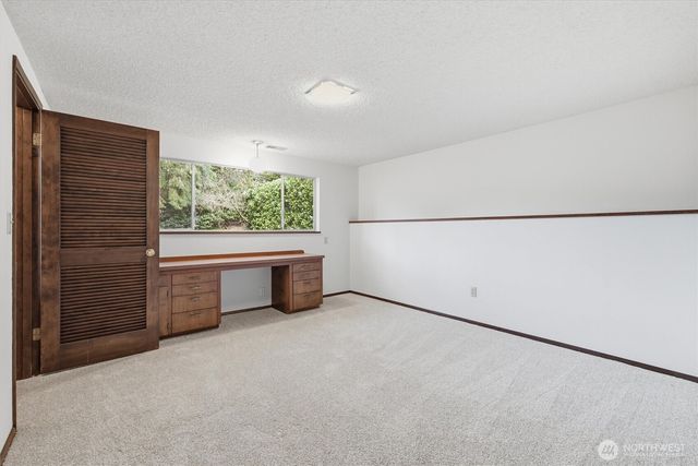 3604 70th Avenue Ct W, University Place, WA 98446