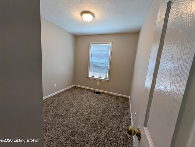 1504 Haskin Ave, Louisville, KY 40215
