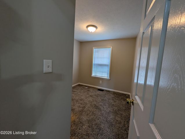 1504 Haskin Ave, Louisville, KY 40215