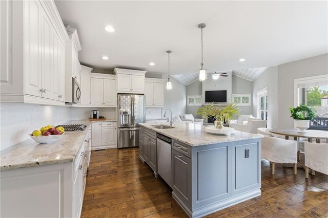4010 Pinebrook Circle, Cumming, GA 30028