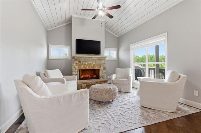 4010 Pinebrook Circle, Cumming, GA 30028