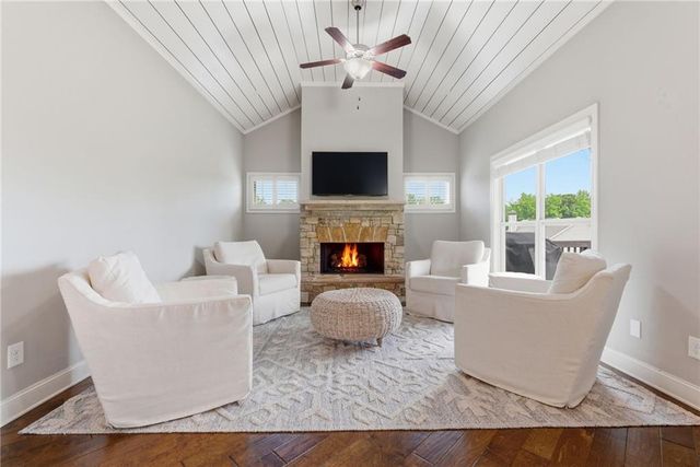 4010 Pinebrook Circle, Cumming, GA 30028