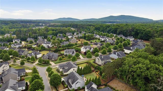 4010 Pinebrook Circle, Cumming, GA 30028