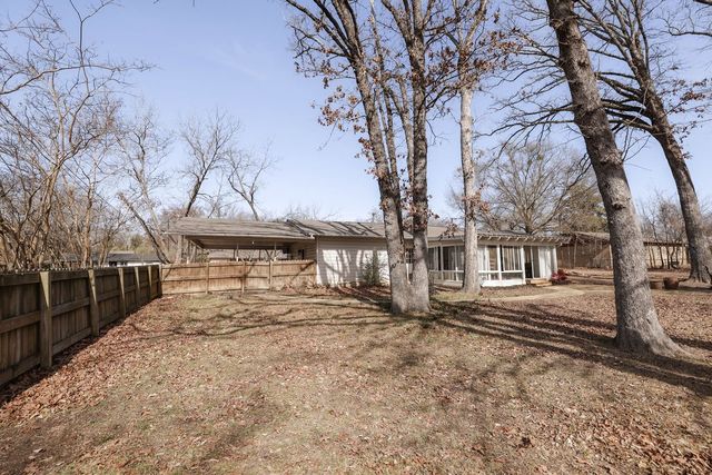 619 W Elm Street, Canton, TX 75103
