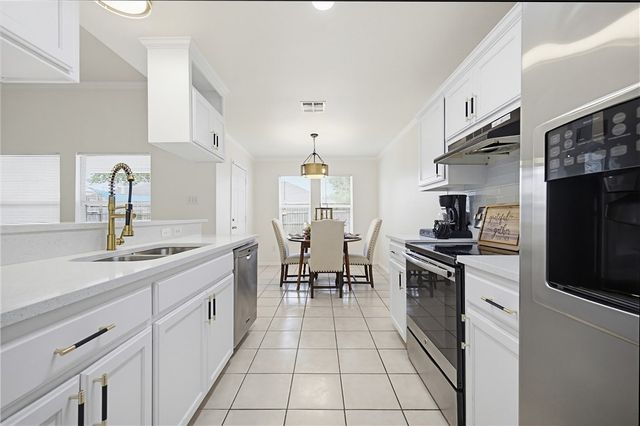 1321 Calle San Carlos, Corpus Christi, TX 78417