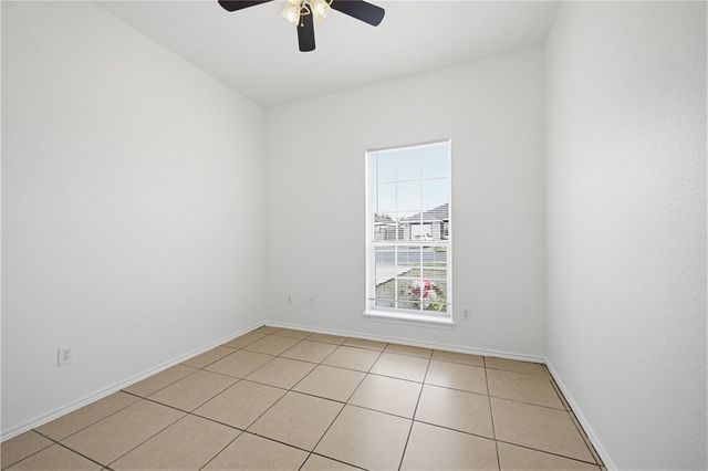 1321 Calle San Carlos, Corpus Christi, TX 78417