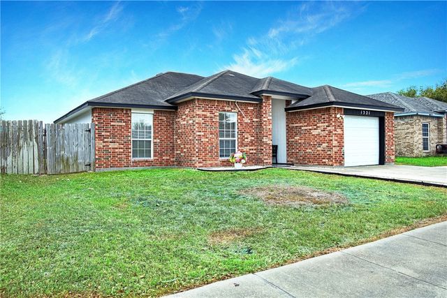 1321 Calle San Carlos, Corpus Christi, TX 78417