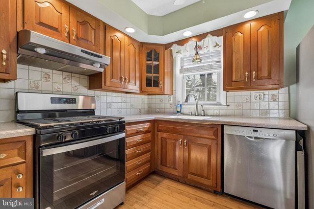 2012 MURRAY ST, Philadelphia, PA 19115