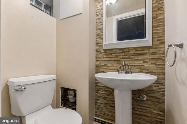 2012 MURRAY ST, Philadelphia, PA 19115