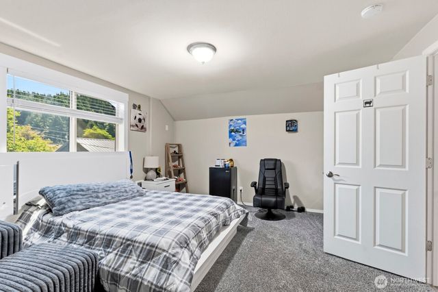 110 S Gold Street, Centralia, WA 98531