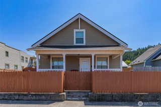 110 S Gold Street, Centralia, WA 98531