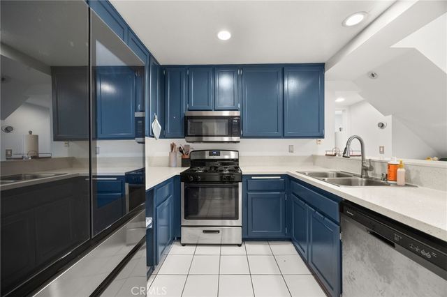1380 W Capitol 307, San Pedro, CA 90732