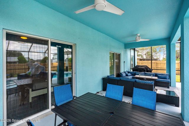 1024 Tevis Street SE, Palm Bay, FL 32909
