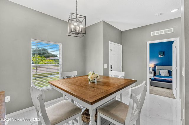 1024 Tevis Street SE, Palm Bay, FL 32909