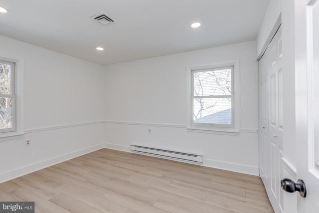 105 HUNTINGTON DR, Southampton, NJ 08088