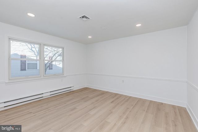 105 HUNTINGTON DR, Southampton, NJ 08088