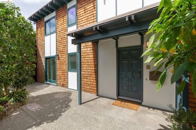 4 Cavendish Ln, Piedmont, CA 94602