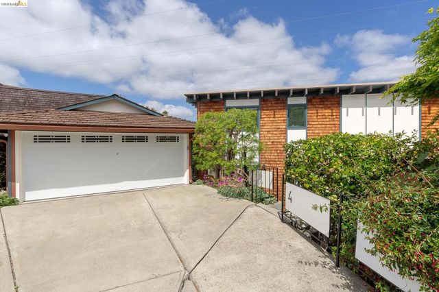 4 Cavendish Ln, Piedmont, CA 94602