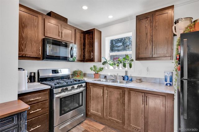 1716 County Road 327, Westcliffe, CO 81252