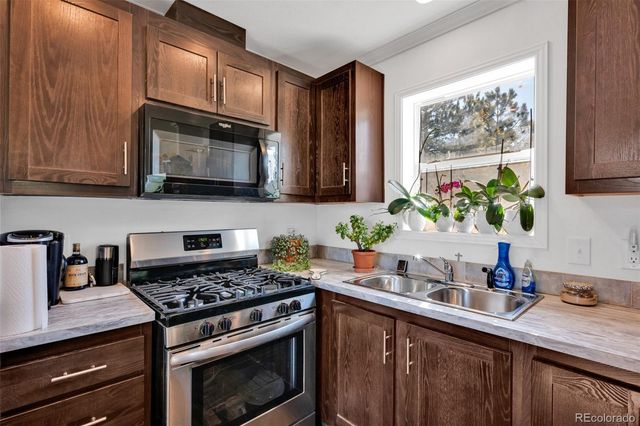 1716 County Road 327, Westcliffe, CO 81252