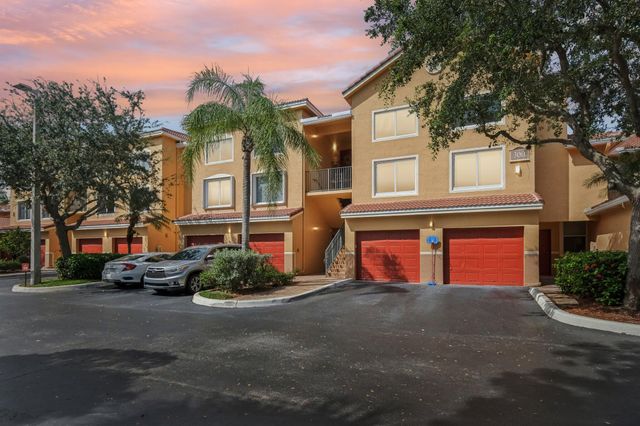 300 Scotia Drive 304, Hypoluxo, FL 33462