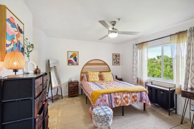 300 Scotia Drive 304, Hypoluxo, FL 33462