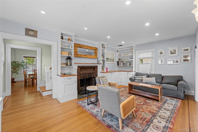 9 Ormond Street, Rockville Centre, NY 11570