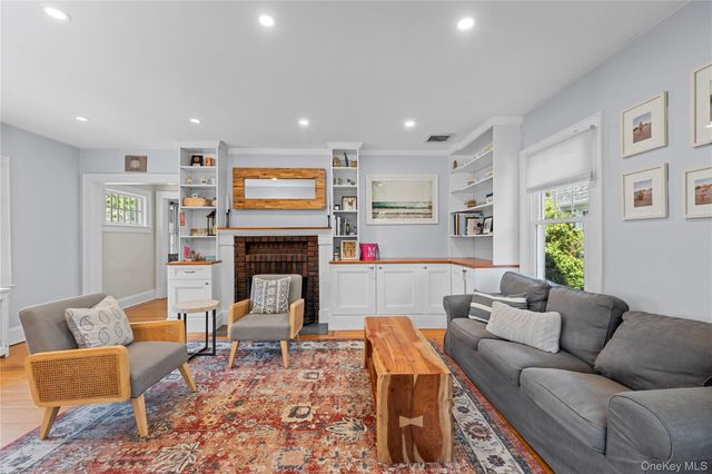 9 Ormond Street, Rockville Centre, NY 11570