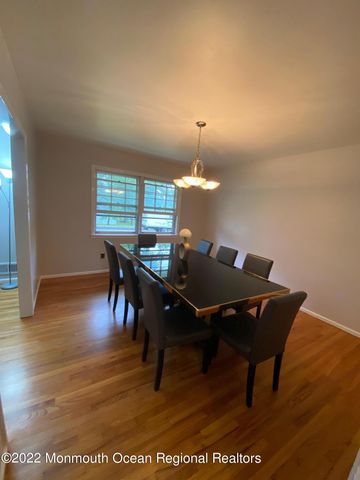 490 W Park Avenue, Oakhurst, NJ 07755