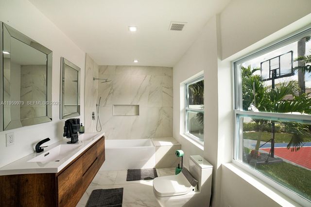 3500 SW 111th Avenue, Miami, FL 33165