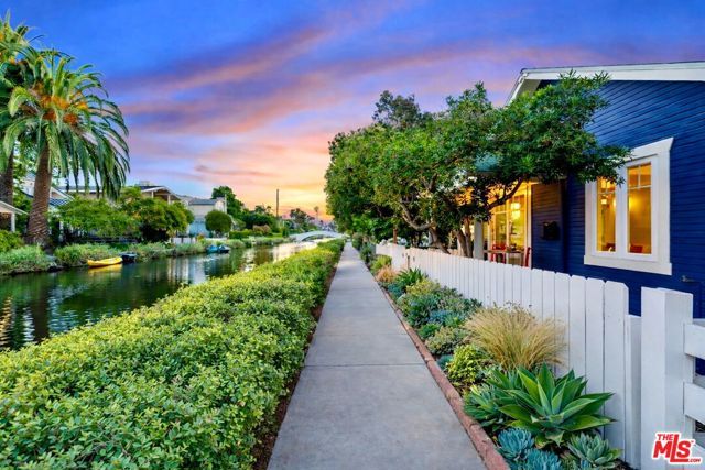 427 Howland Canal, Venice (los Angeles), CA 90291