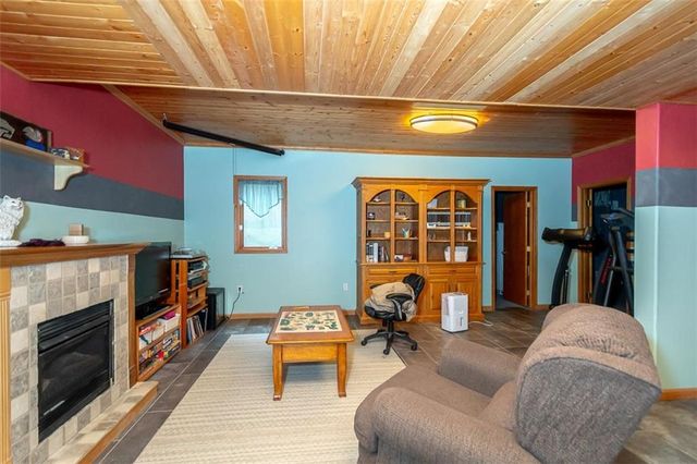 1342 S Redbud Street, Ottawa, KS 66067