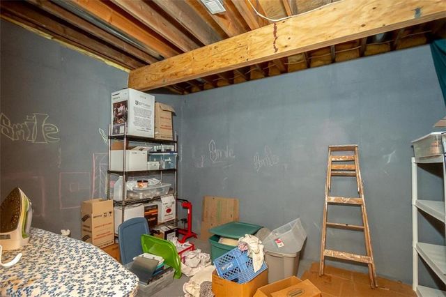 1342 S Redbud Street, Ottawa, KS 66067