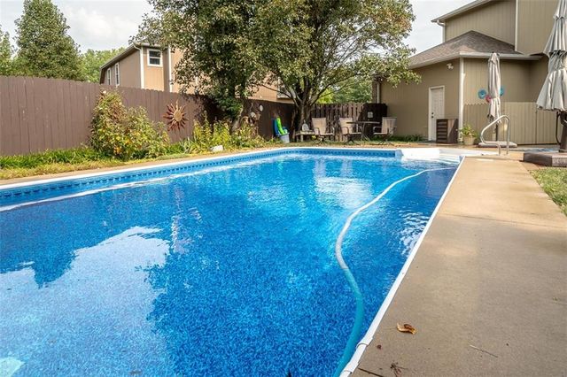 1342 S Redbud Street, Ottawa, KS 66067