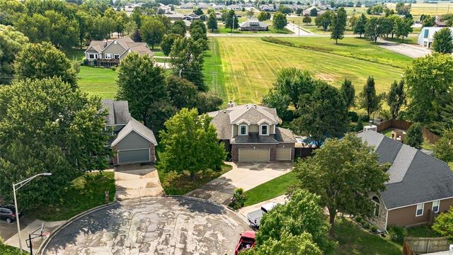 1342 S Redbud Street, Ottawa, KS 66067
